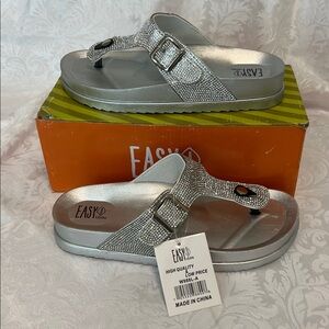 Women's Silver Rhinestone Easy USA Adjustable Strap Thong Sandals Sz 10